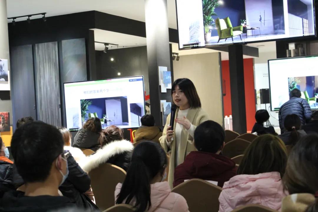 恭喜！華洲木業(yè)（陜西）運營中心首航儀式暨供應鏈賦能模式發(fā)布會圓滿舉辦！(圖5)