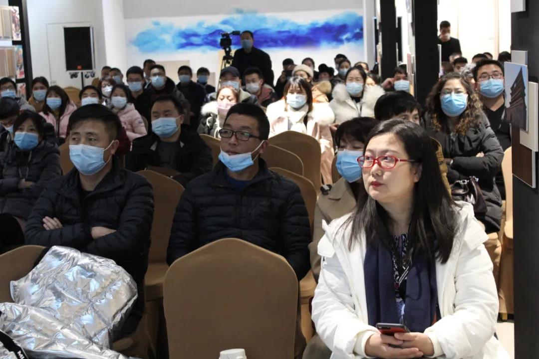 恭喜！華洲木業(yè)（陜西）運營中心首航儀式暨供應鏈賦能模式發(fā)布會圓滿舉辦！(圖10)