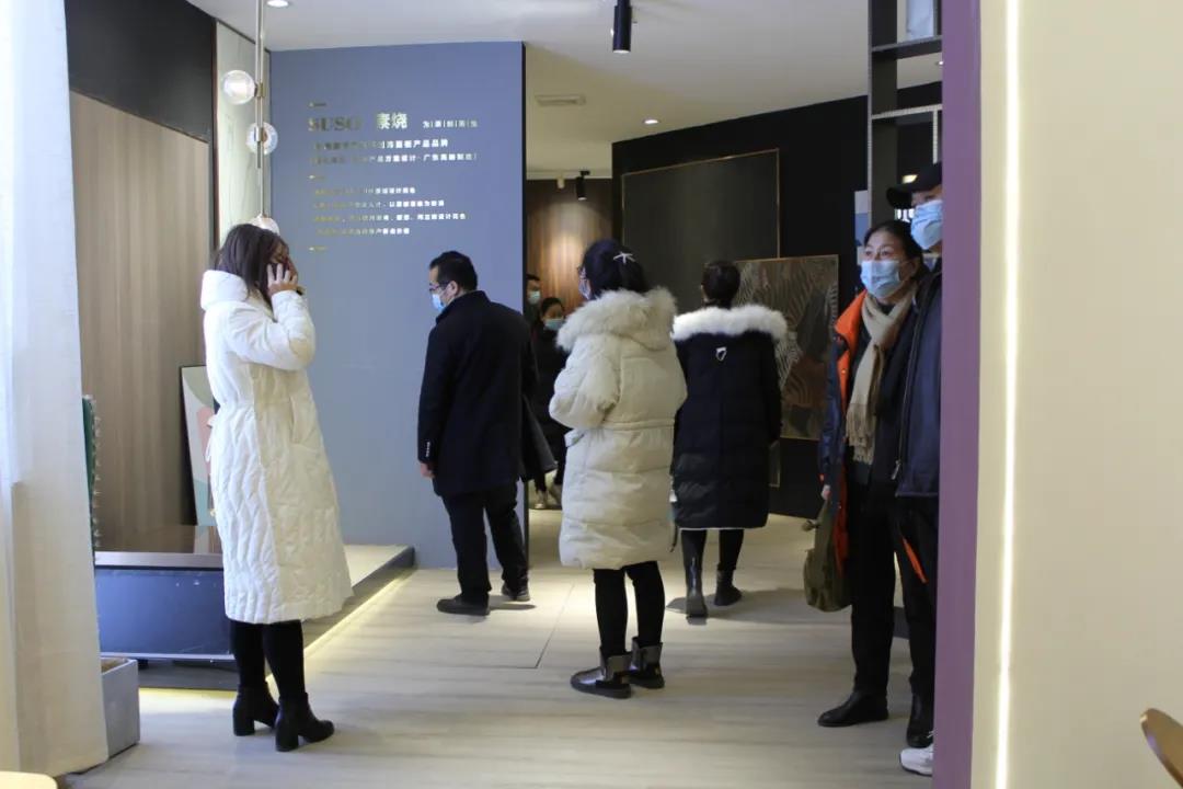 恭喜！華洲木業(yè)（陜西）運營中心首航儀式暨供應鏈賦能模式發(fā)布會圓滿舉辦！(圖16)