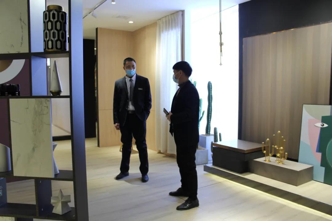 恭喜！華洲木業(yè)（陜西）運營中心首航儀式暨供應鏈賦能模式發(fā)布會圓滿舉辦！(圖17)